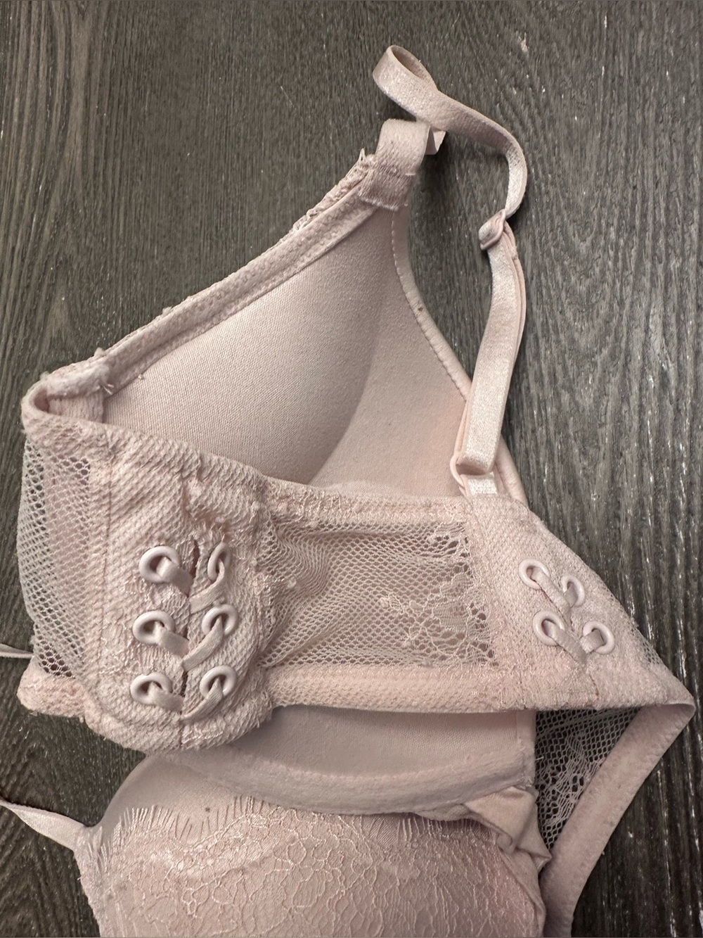 VICTORIAS SECRET CREAM FRONT CLOSURE EXTREME PUSH UP BRA - Size 34A SKU:102 - Picture 3 of 5
